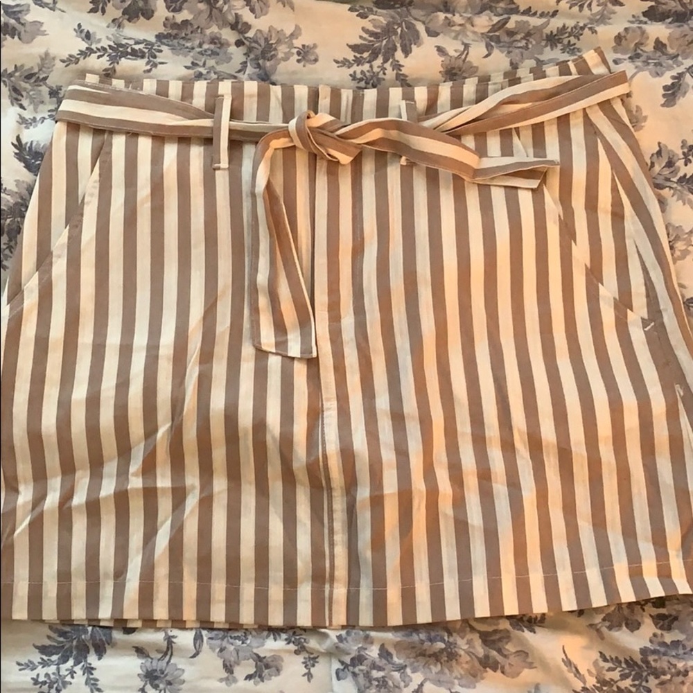 Tan belted striped skirt